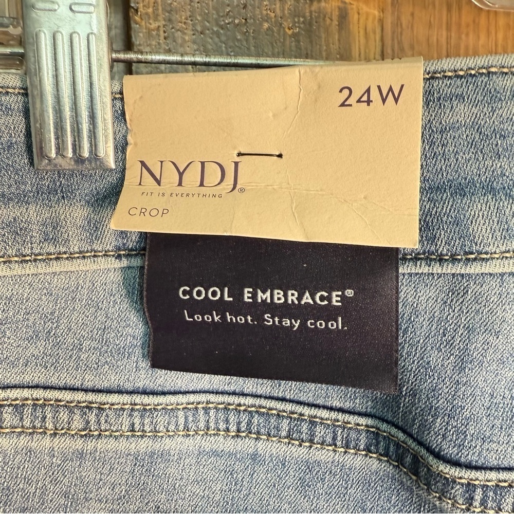 NEW NYDJ Marilyn Straight Crop Cuffed Jeans Plus Size 24W - Picture 8 of 9